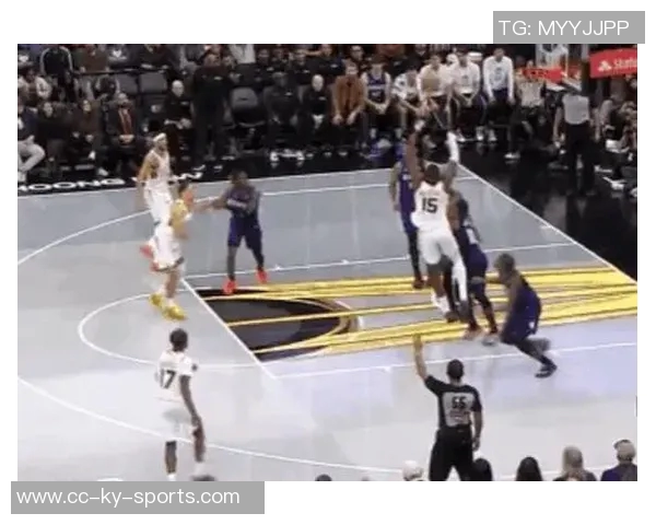 马威狂揽前场板表现出色10分8前场板助力球队战斗力提升